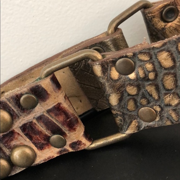 JEWELED BRASS STUDDED GOLD METALLIC LEATHER BELT - Picture 4 of 16